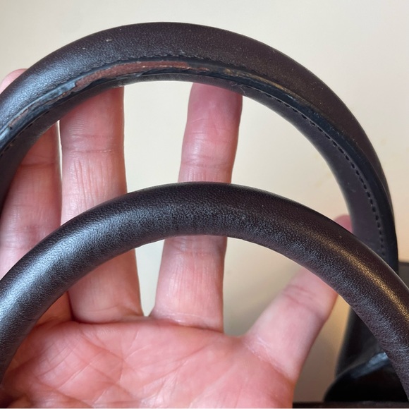 Burberry Haymarket Gladstone tote shoulder bag - Picture 12 of 16